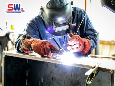 รับงานเจียร์ งานเชื่อม ตามแบบของลูกค้า